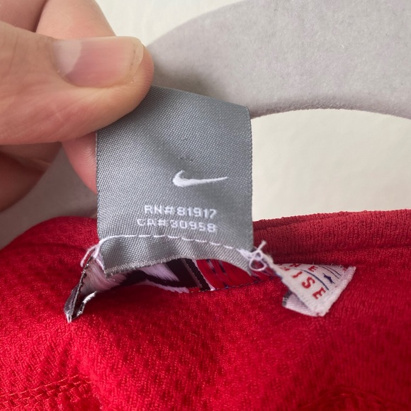 Nike MLB Boston Red Sox Red Baseball Youth Jersey. - Picture 6 of 12